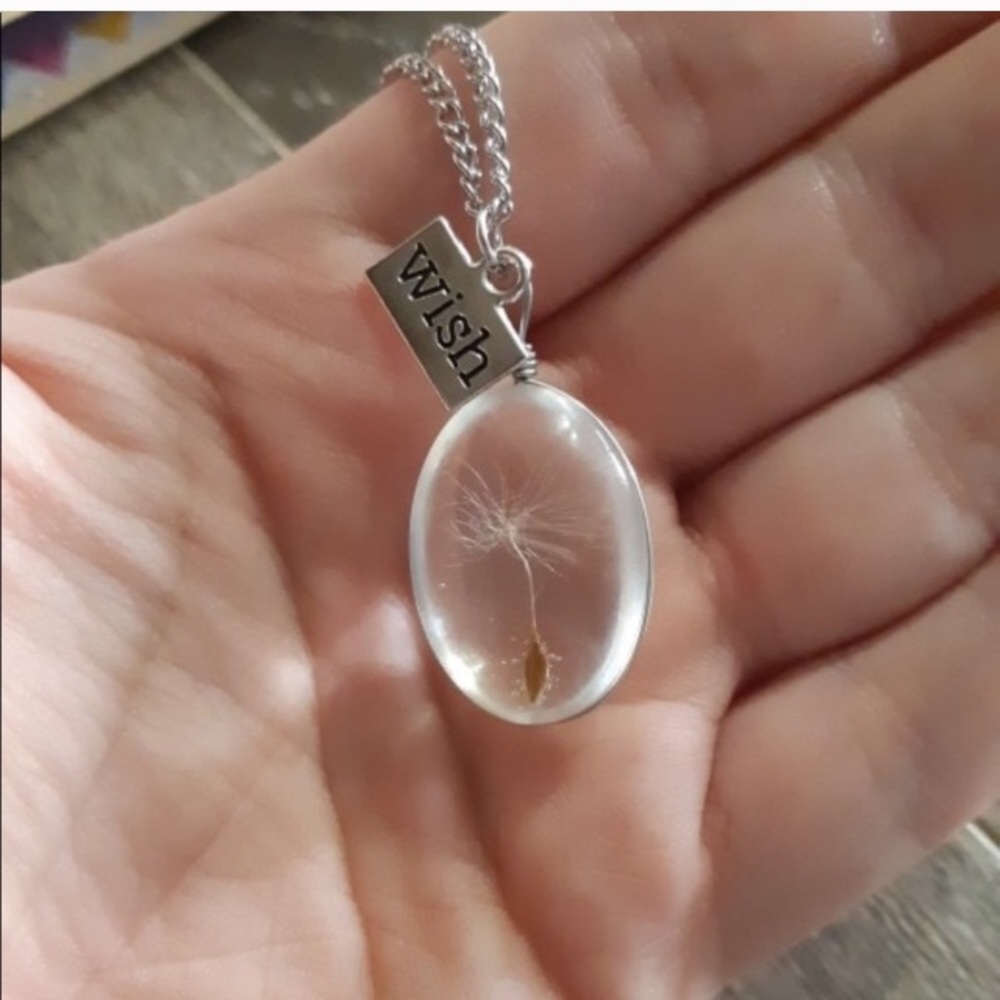 Dandelion necklace - Picture 8 of 8